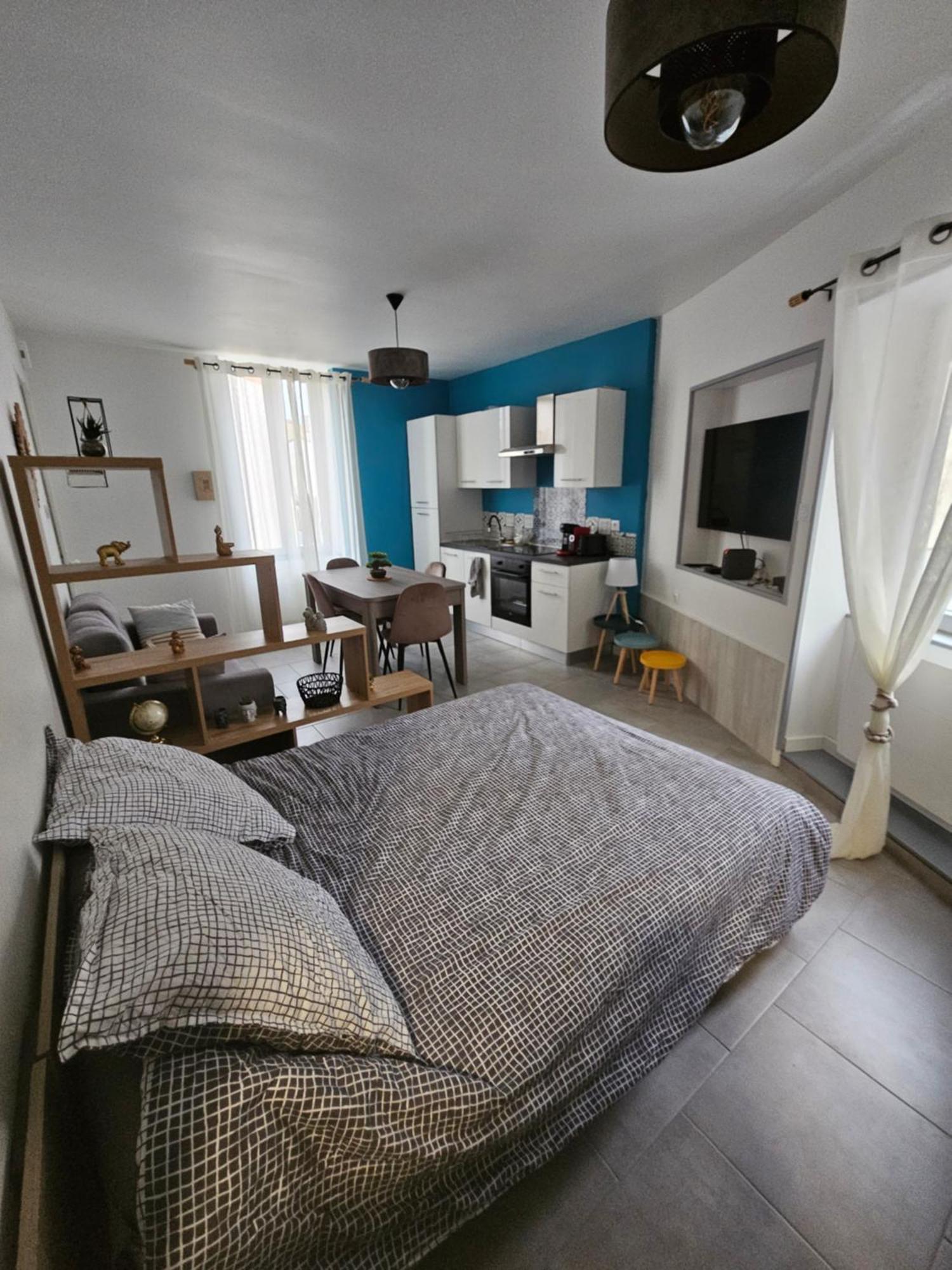 Sarl La Famille 1 Apartman Angoulême Kültér fotó